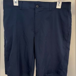 PGA TOUR Men’s 7” Flat Front Golf Shorts w/ Active Waistband